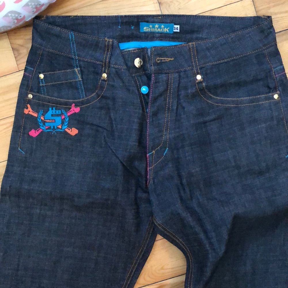 Clothes - Picture 2 of 5
